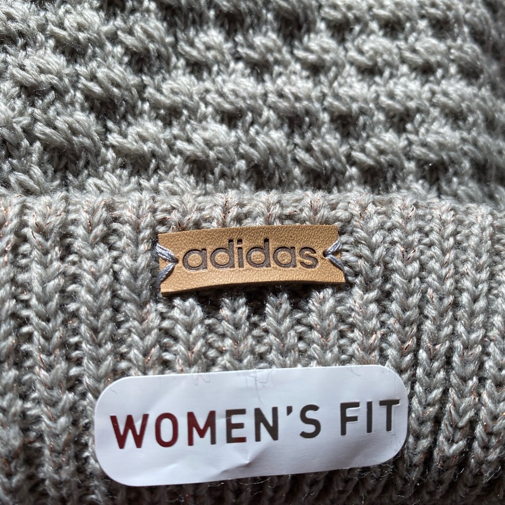 NWT adidas WM TWILIGHT II LUREX BALLIE BEANIE
Grey - Picture 6 of 7
